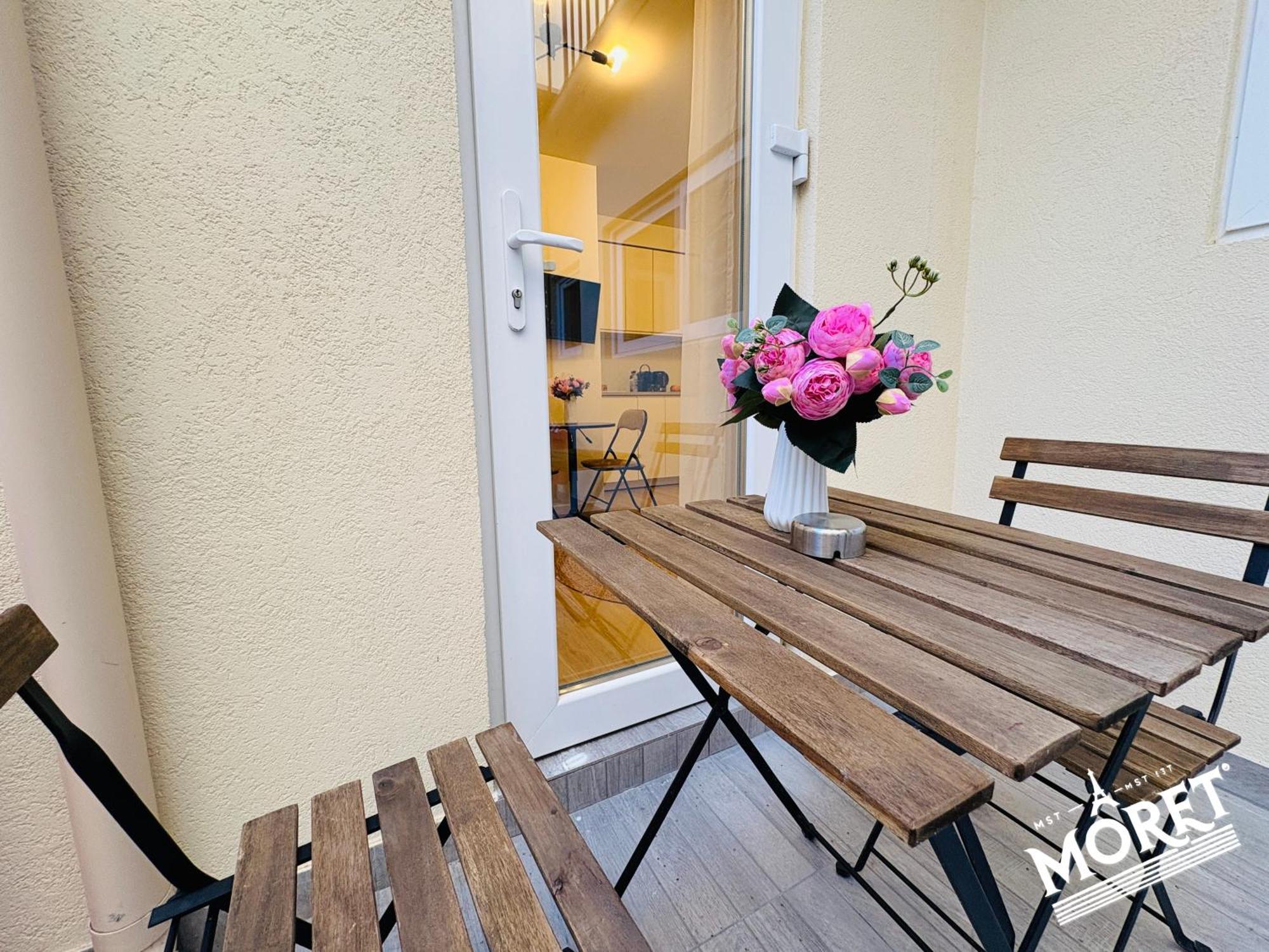 Moret Art Flats Trendy East Paris Exterior photo