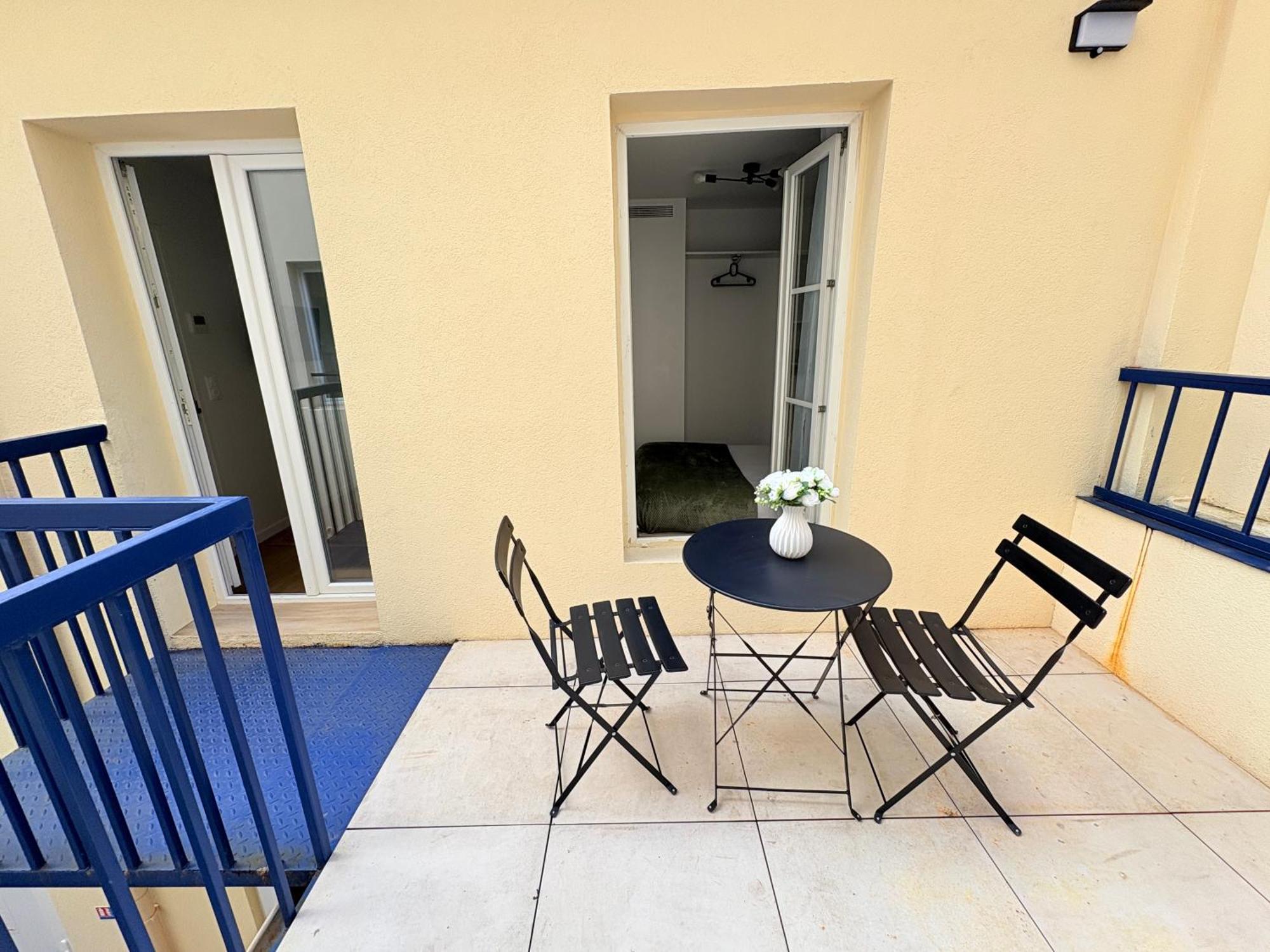 Moret Art Flats Trendy East Paris Exterior photo