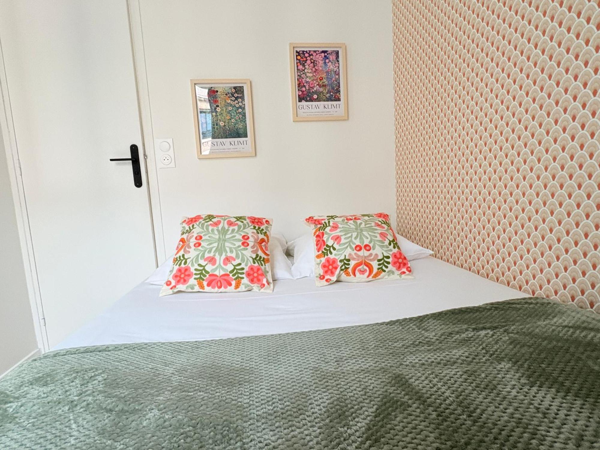 Moret Art Flats Trendy East Paris Exterior photo
